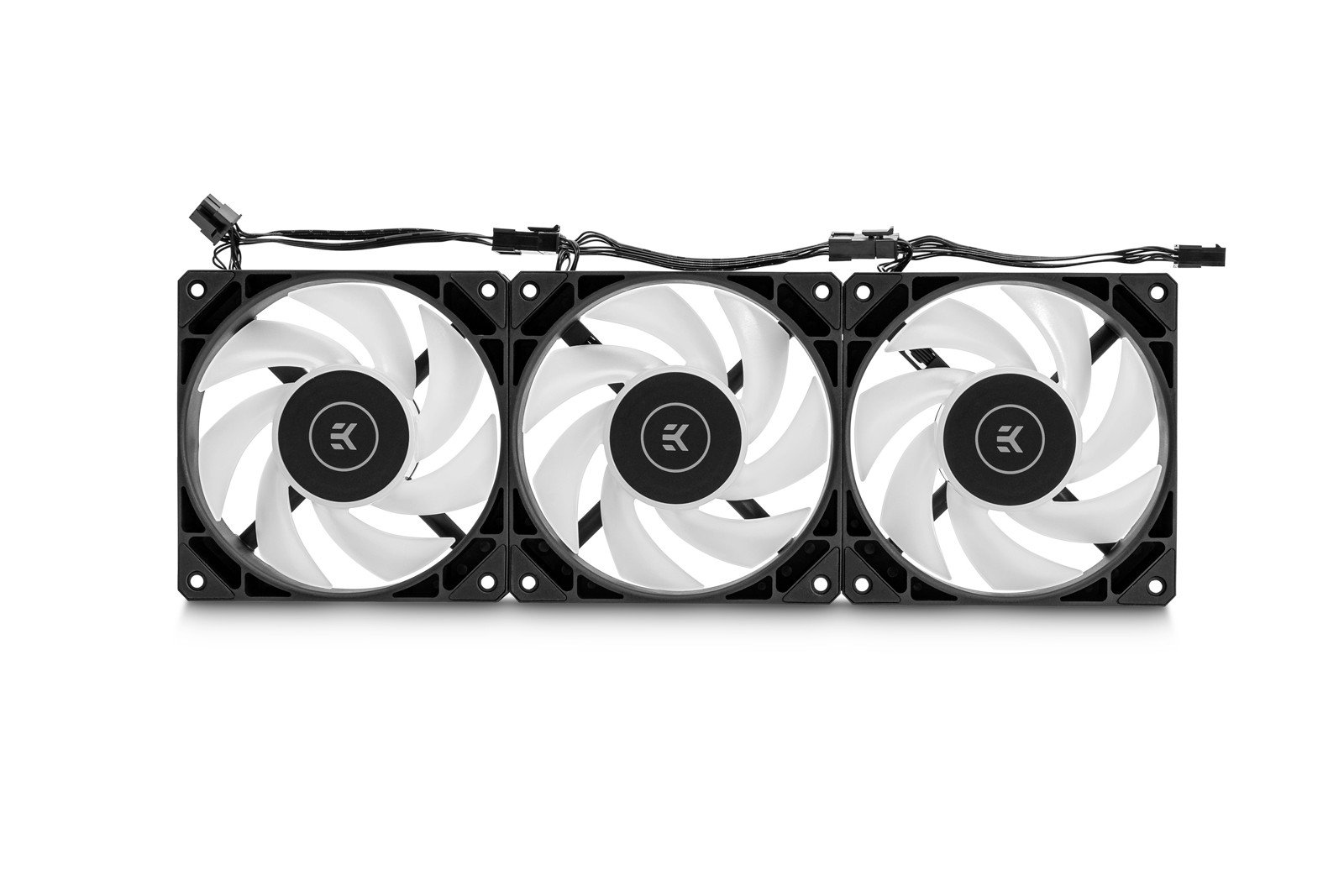 aio-fans-daisy-chain-omnilink.jpg